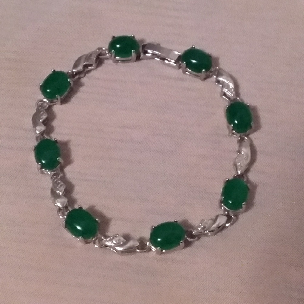 Emeral Oval Stone Tennis Bracelet Silver Tone